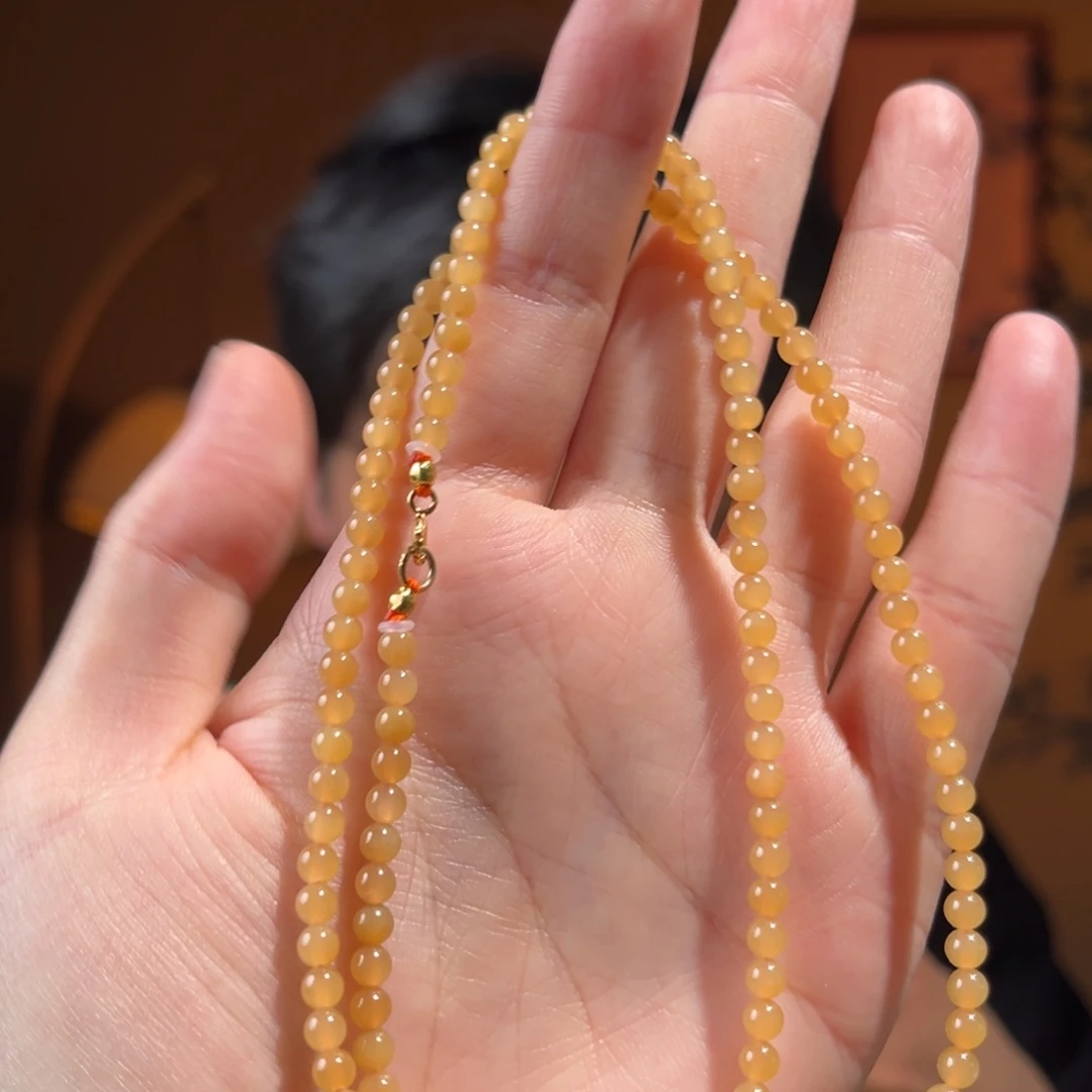 和田玉颈饰未镶嵌新疆金山浅糖4mm299
