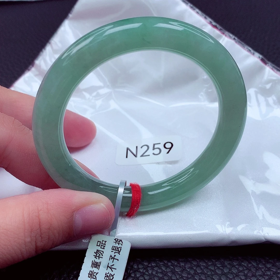 翡翠未镶嵌手镯天然缅甸翡翠A货