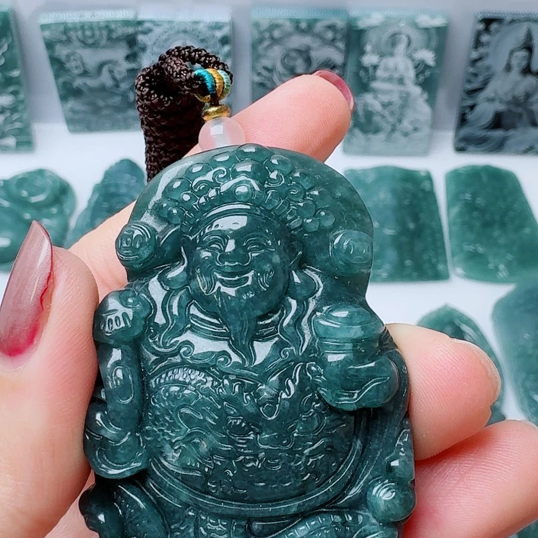 翡翠未镶嵌颈饰111