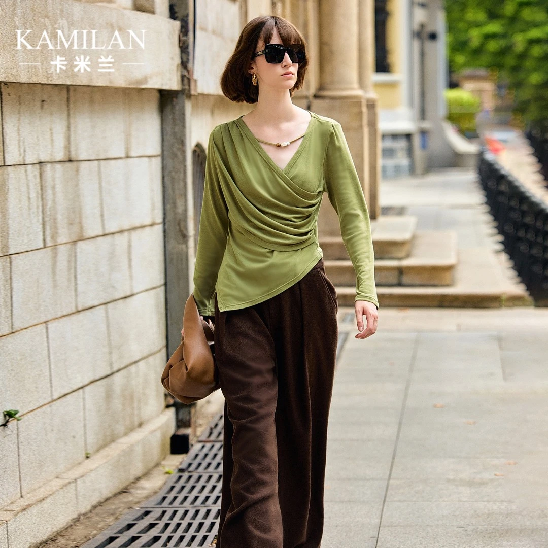 独特别致上衣女2024秋季新款设计感小众显瘦长袖打底衫内搭