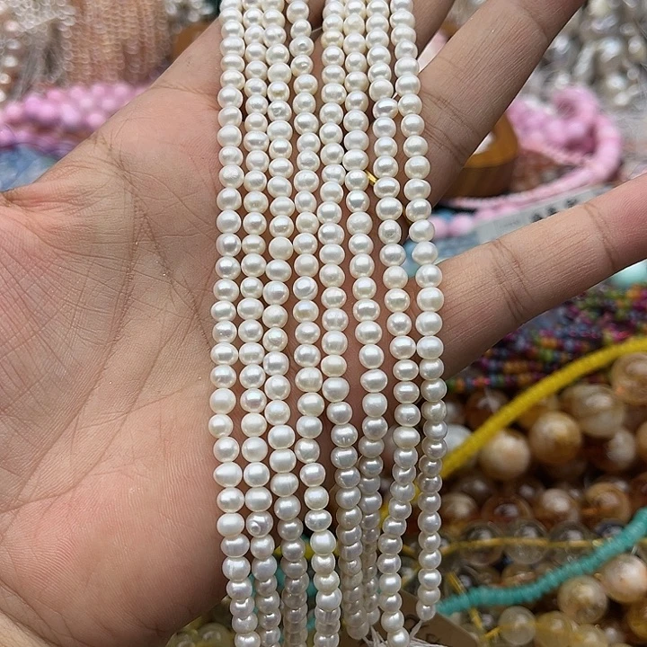 玛瑙/玉髓未镶嵌珠宝半成品一条4mm左右珍珠