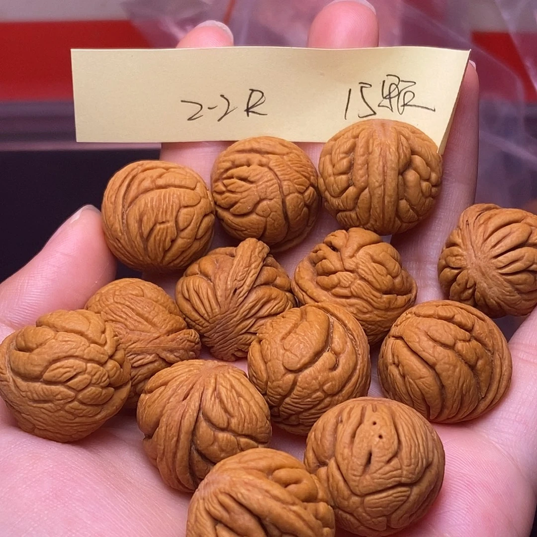 桃核吊坠秦岭龙纹桃核1