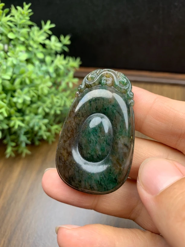 A货福贝天然老坑冰飘独山玉吉祥如意挂件A743 尺寸：48×29×9.6mm