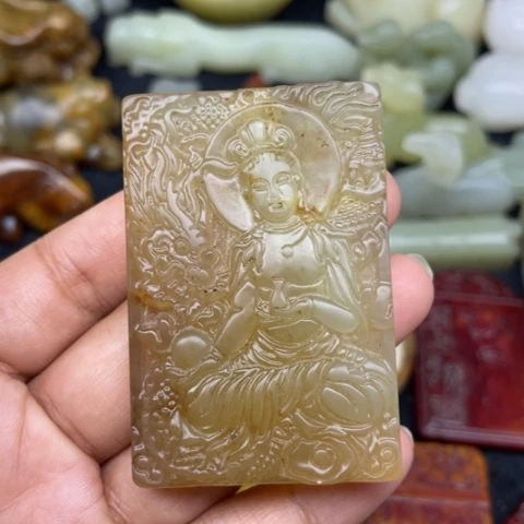 未镶嵌蛇纹石玉颈饰54