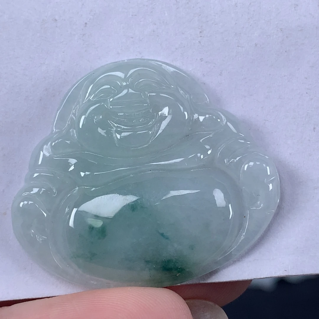 翡翠未镶嵌颈饰佛公