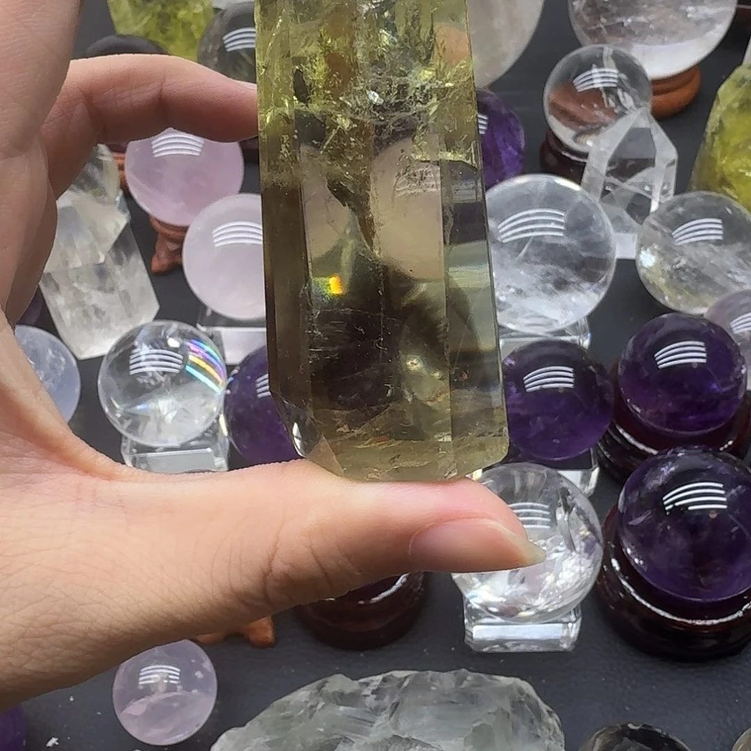 未镶嵌珠宝半成品黄晶