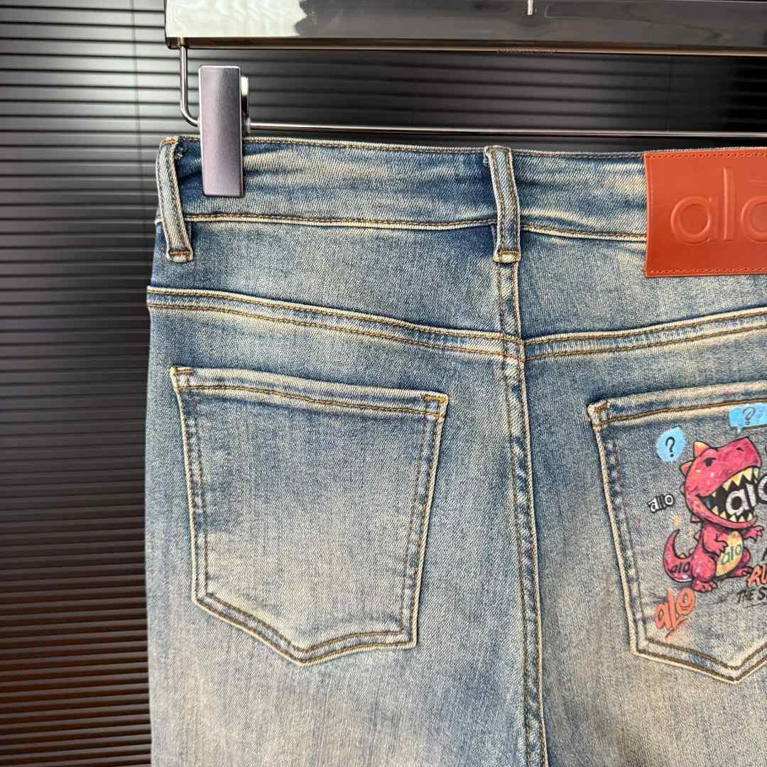 01新款欧货修身小直筒牛仔裤6606