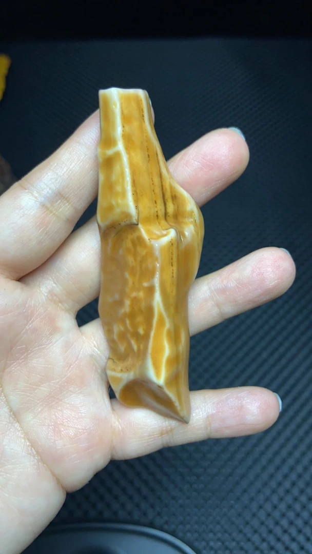 阿拉善嘉吉滩彩石沙漠漆