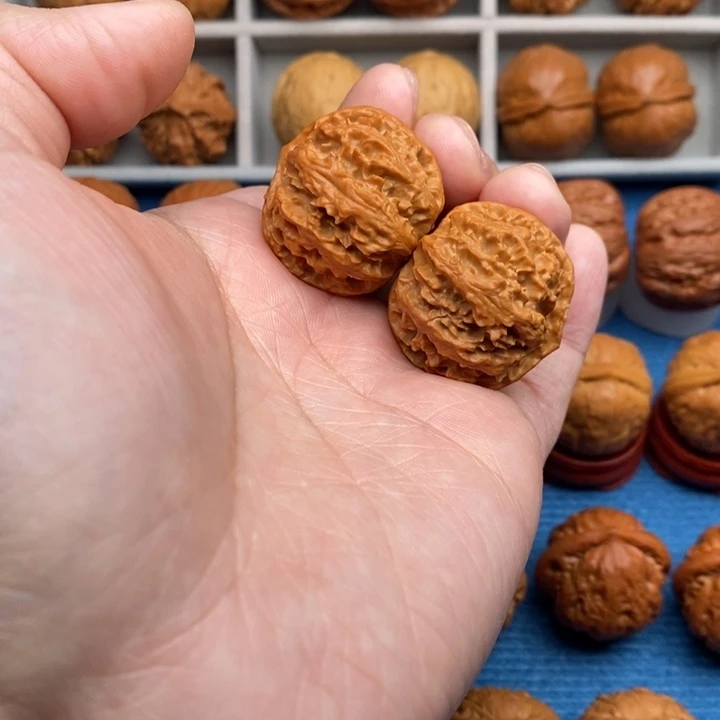 文玩核桃把件花王