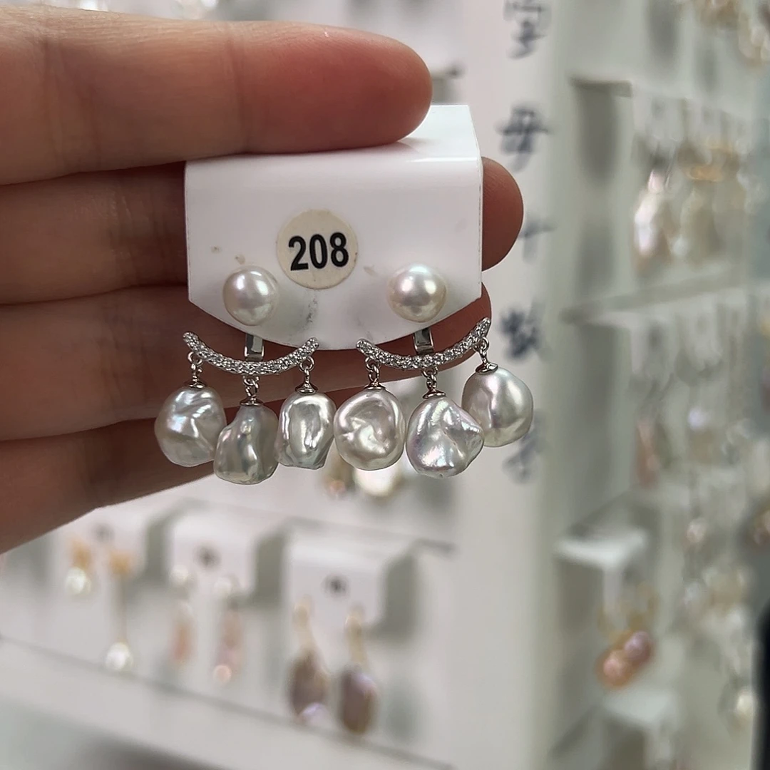 非金属巴洛克花瓣耳饰