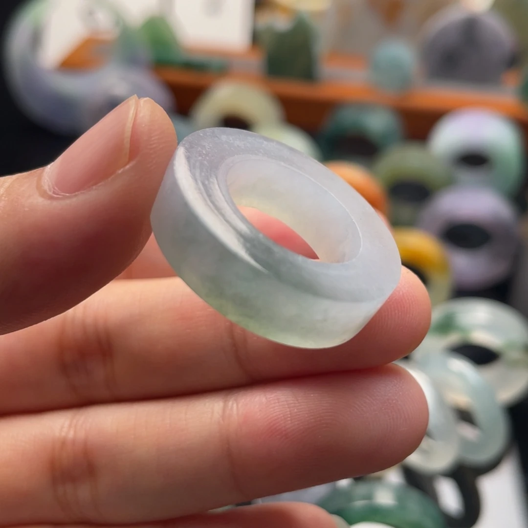 定制翡翠未镶嵌  白底青