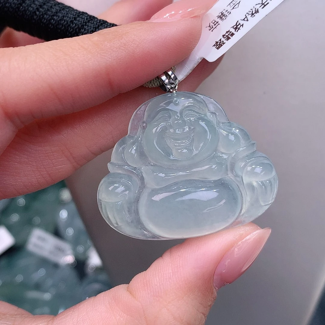 颈饰18K金镶嵌翡翠正冰薄荷绿佛公