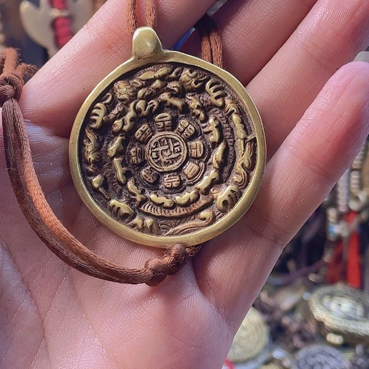 用****7福利大哥小年份九宫八卦牌子，一个福利