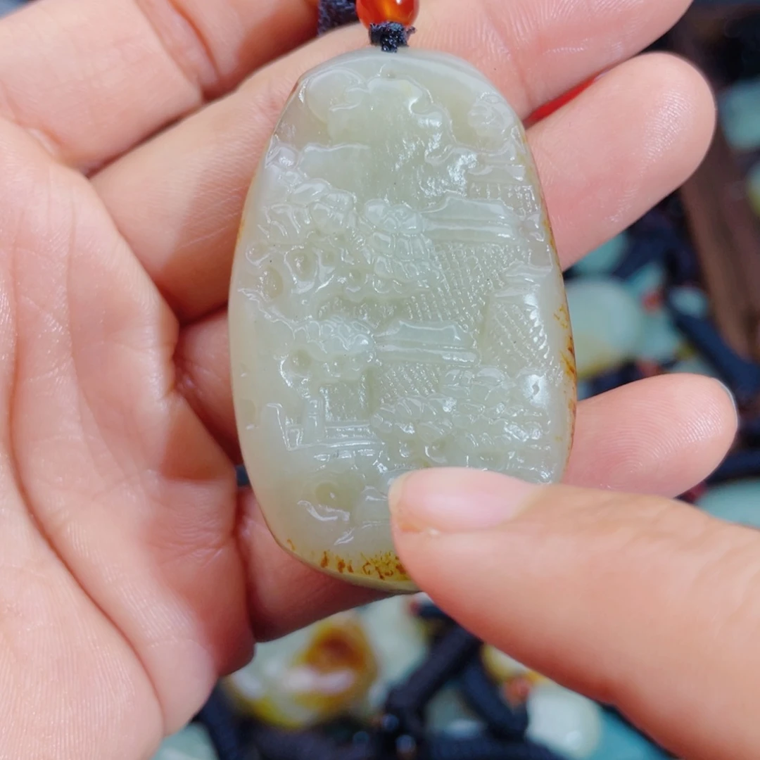 和田玉未镶嵌颈饰