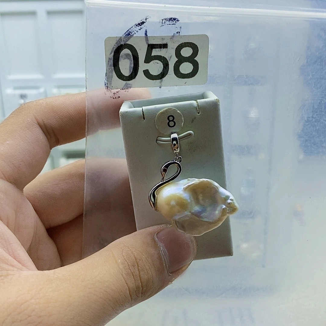 颈饰合金淡水珍珠