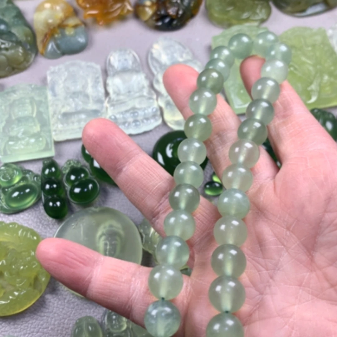 【闪购商品】蛇纹石玉吊坠未镶嵌阿**✨