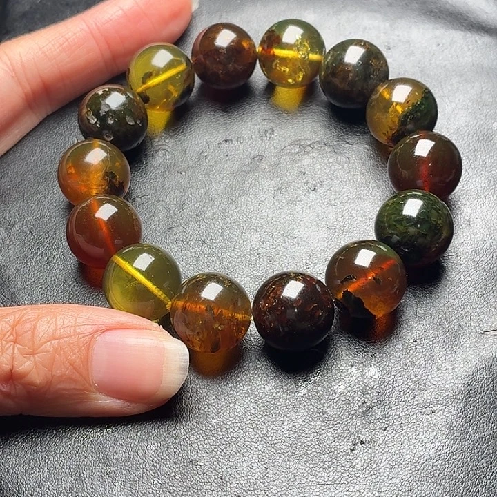 磐***石琥珀未镶嵌颈饰15+