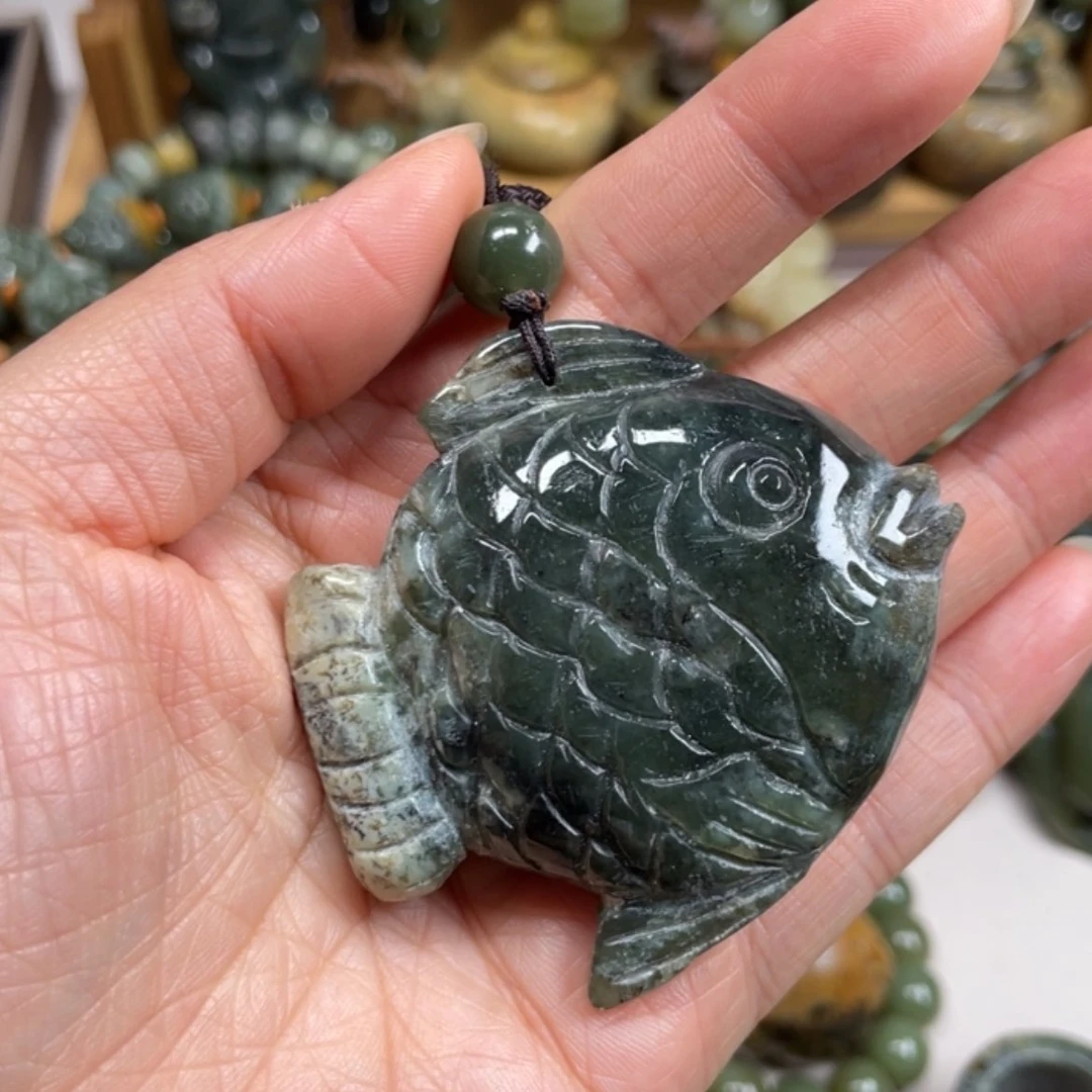 【闪购商品】岫岩河磨玉（透闪石质玉）未镶嵌把件