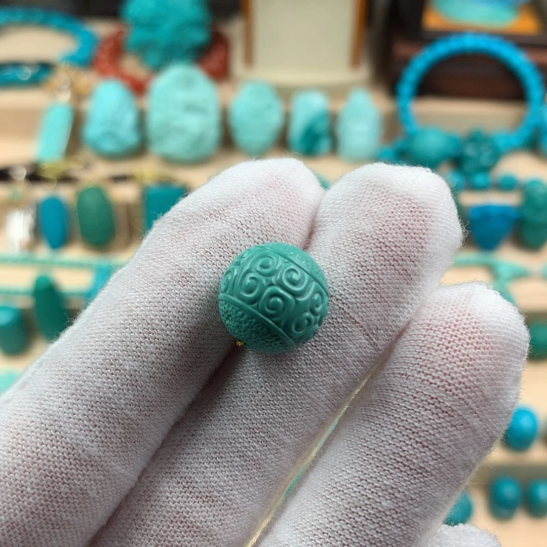 绿松石未镶嵌圆珠卡12.8