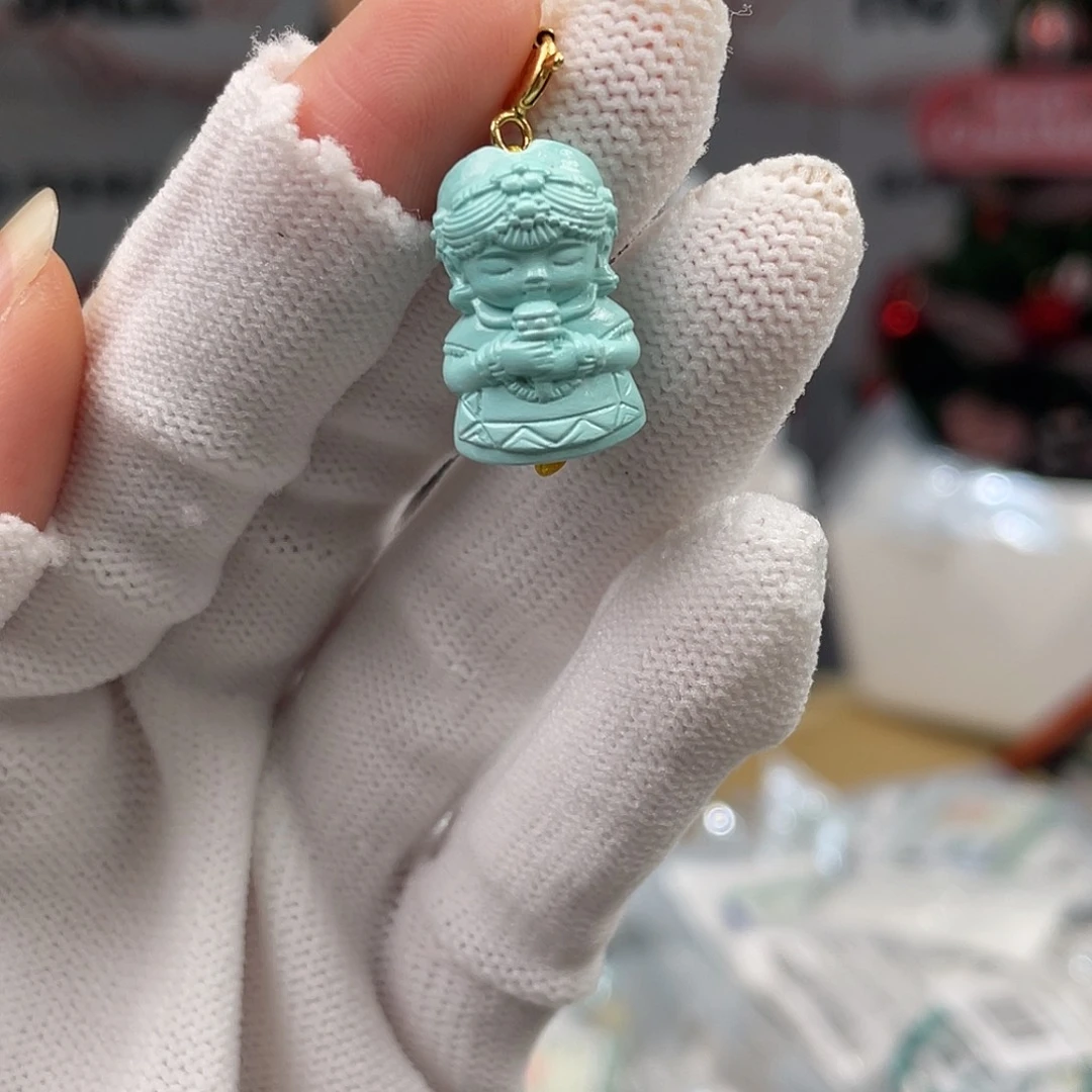 绿松石未镶嵌挂件