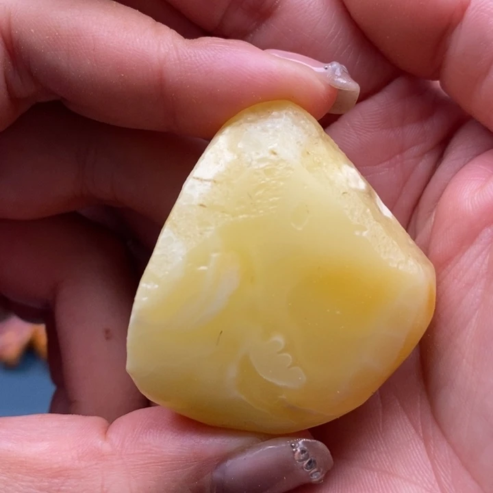 定制琥珀未镶嵌蜜蜡