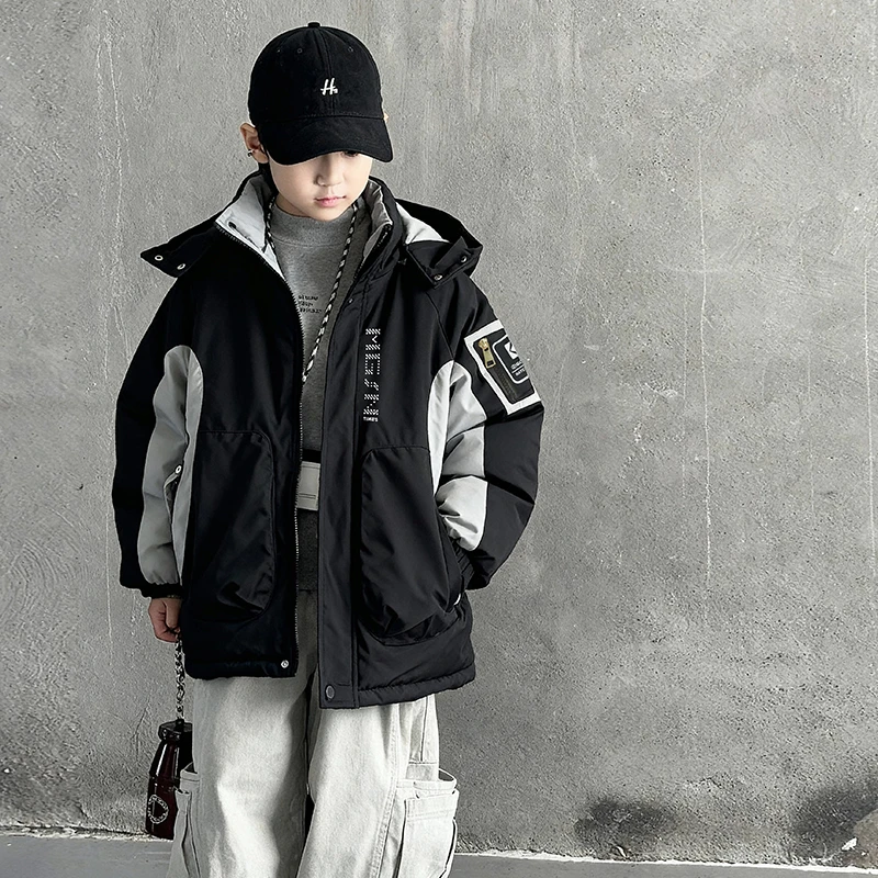 男童加绒外套2025新款秋冬款冬季加厚洋气大儿童男孩冲锋衣派克服