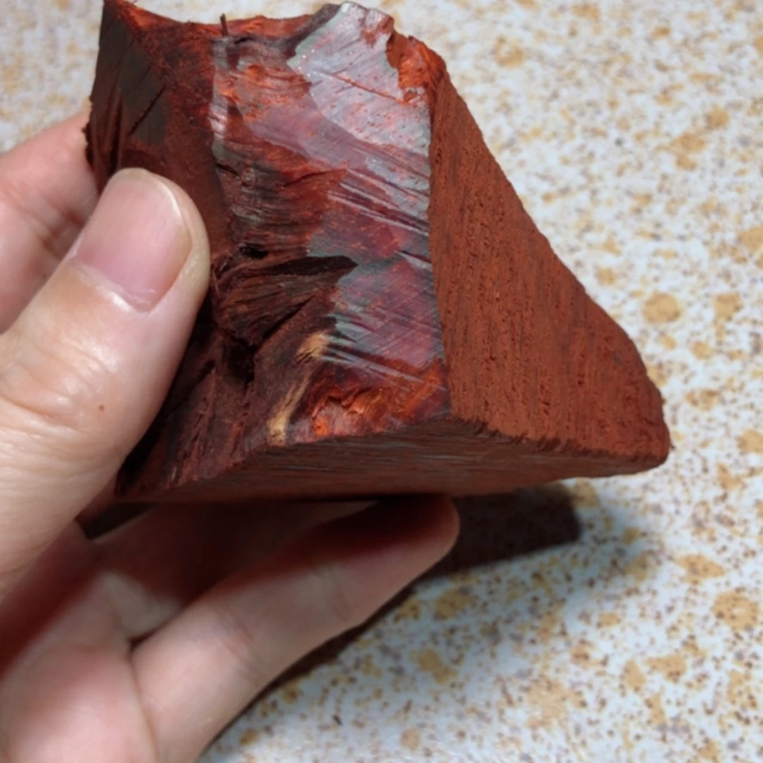 【闪购商品】檀香紫檀（小叶紫檀）腾****9