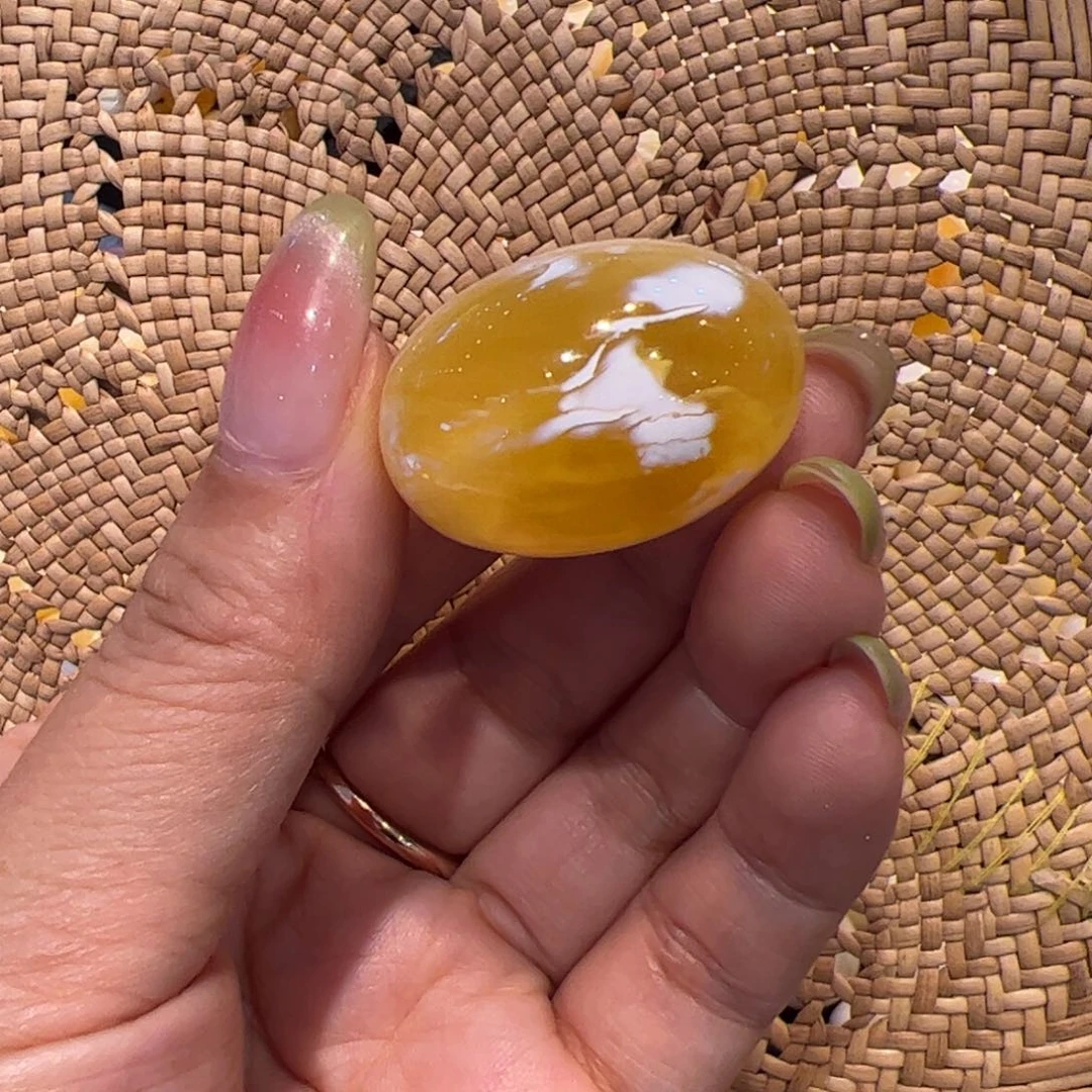未镶嵌蜜蜡裸石金瓷白溶洞枣珠