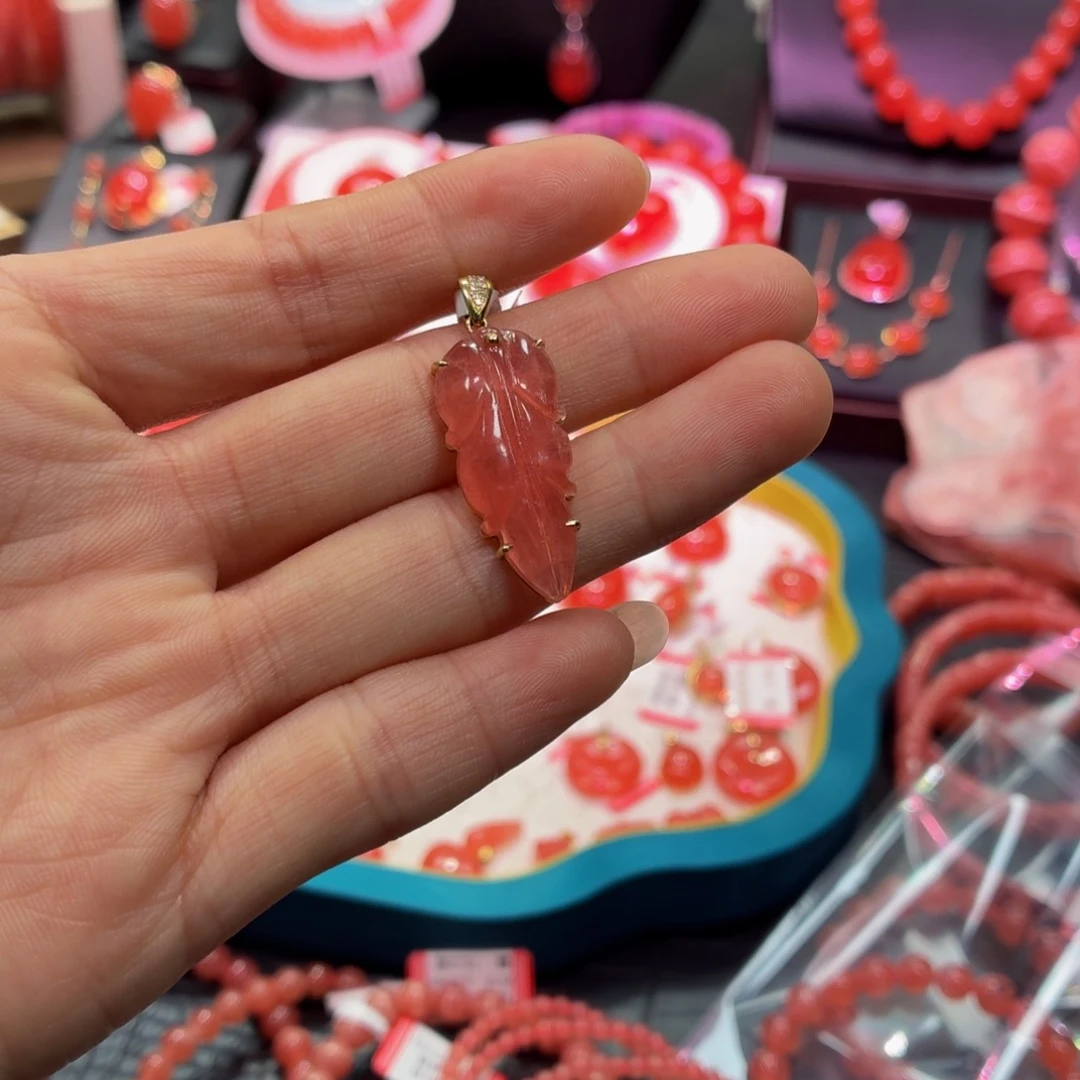 菱锰矿（红纹石）18K金镶嵌颈饰
