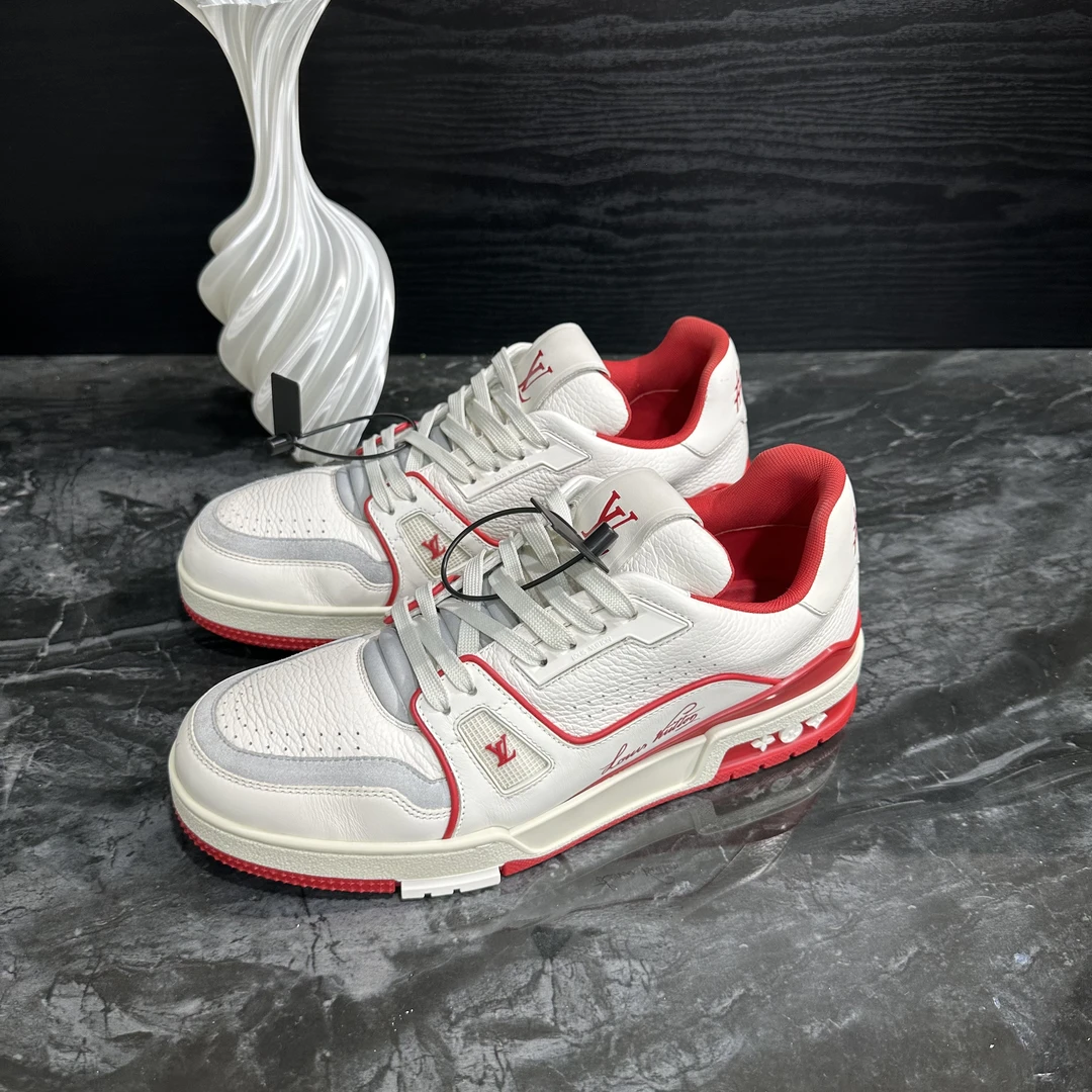 99新 LouisVuitton/路易威登 41码/红白水泥Trainer板鞋