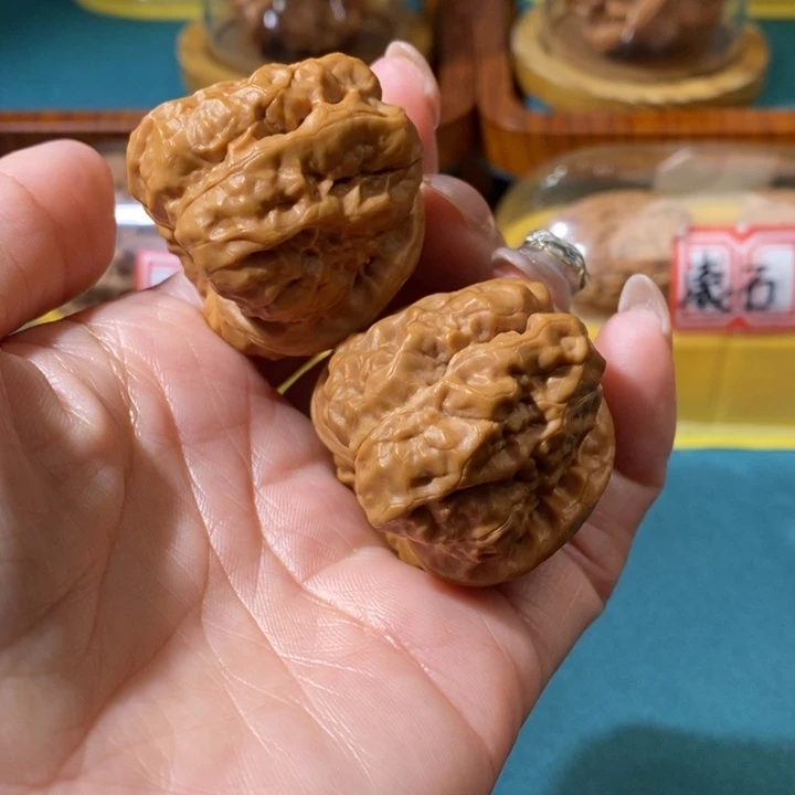 文玩核桃吊坠开背蛙