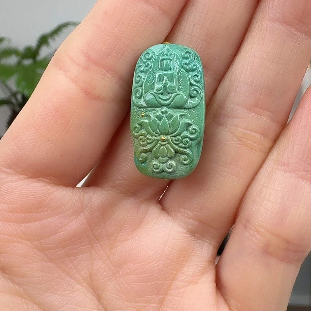 绿松石未镶嵌挂件