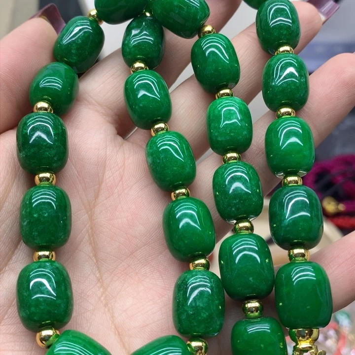 翡翠颈饰未镶嵌吊坠