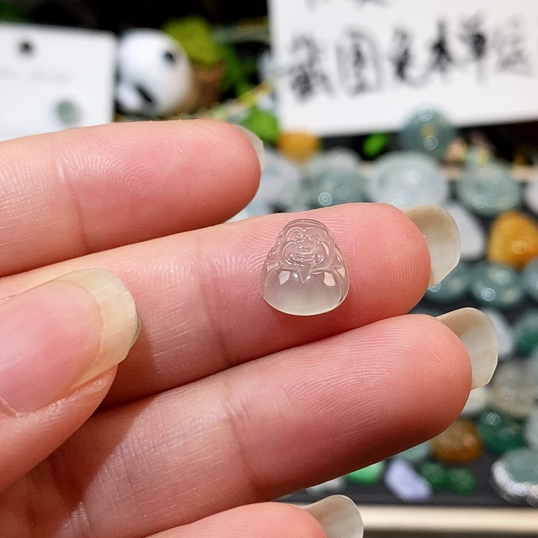 翡翠未镶嵌颈饰高冰财神