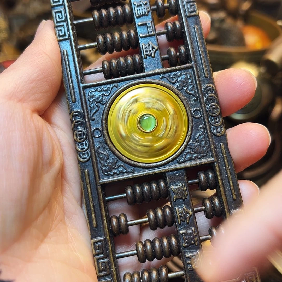 精美铜器工艺品等