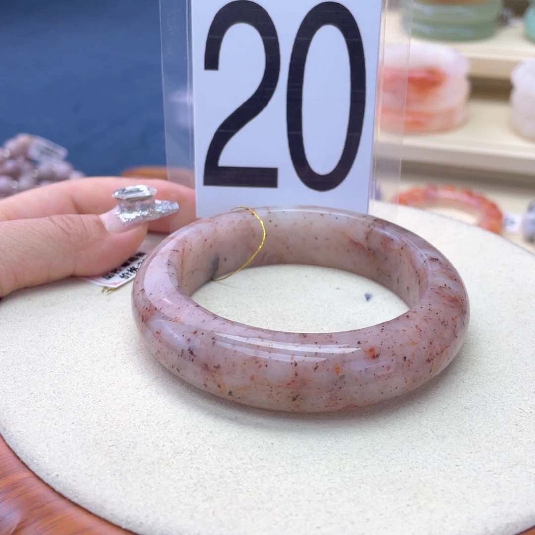 石英质玉未镶嵌手镯