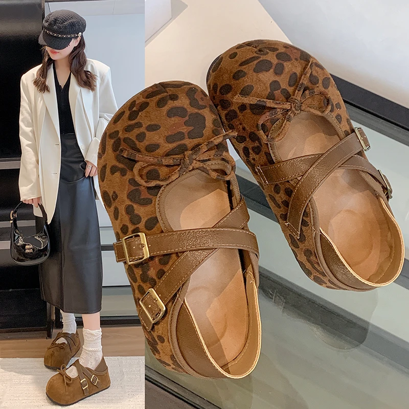 2025秋季新款超火百搭两穿显白设计感蝴蝶结韩版厚底勃肯鞋包头拖