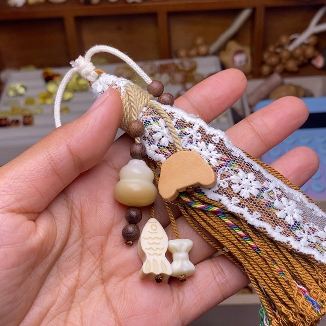 朵***娜吊坠猴头核桃焦糖玛奇朵