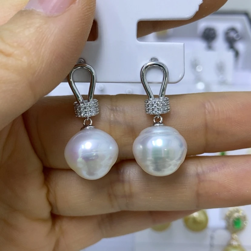 【闪购商品】海水珍珠耳饰未镶嵌D****达