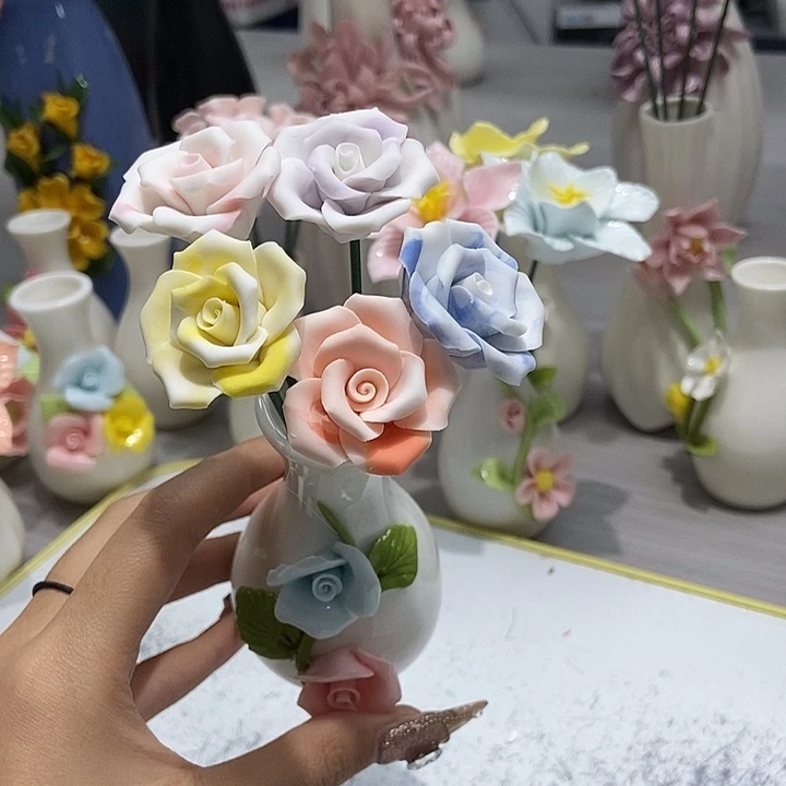 陶瓷纯手工捏花设计