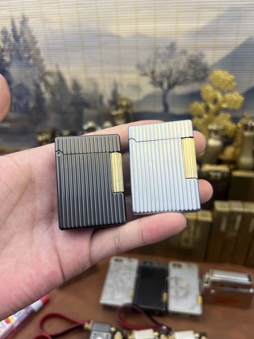 STAR恒星ST30梵克雅宝复刻小方块煤油打火机一体式长续航砂轮点火