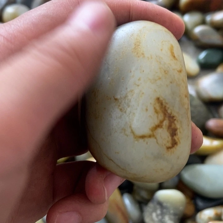 和田玉未镶嵌颈饰王*王