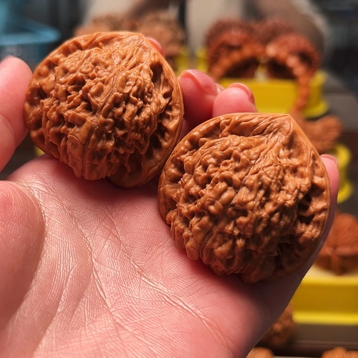 1***6吊坠文玩核桃官帽