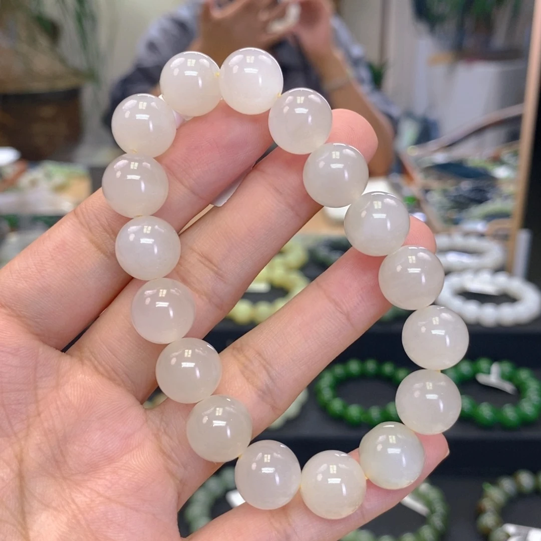 未镶嵌手串和田玉