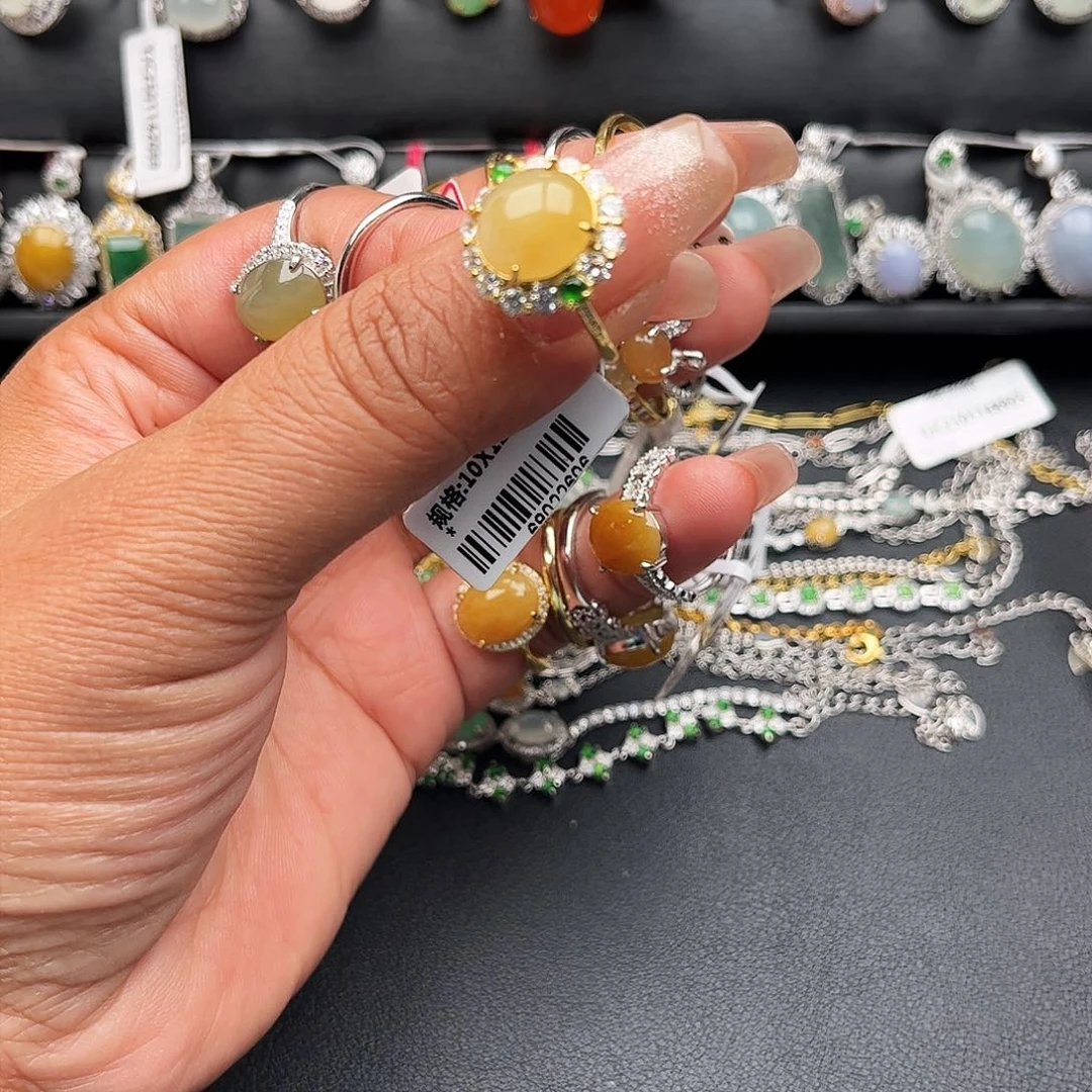 翡翠戒指银S925镶嵌缅甸天然A货翡翠戒指