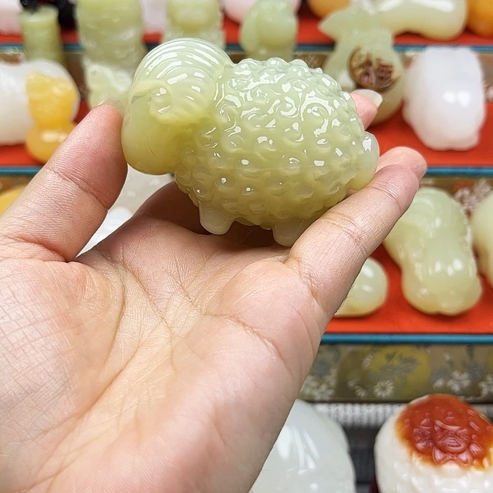 0***7石材羊羊手把摆件