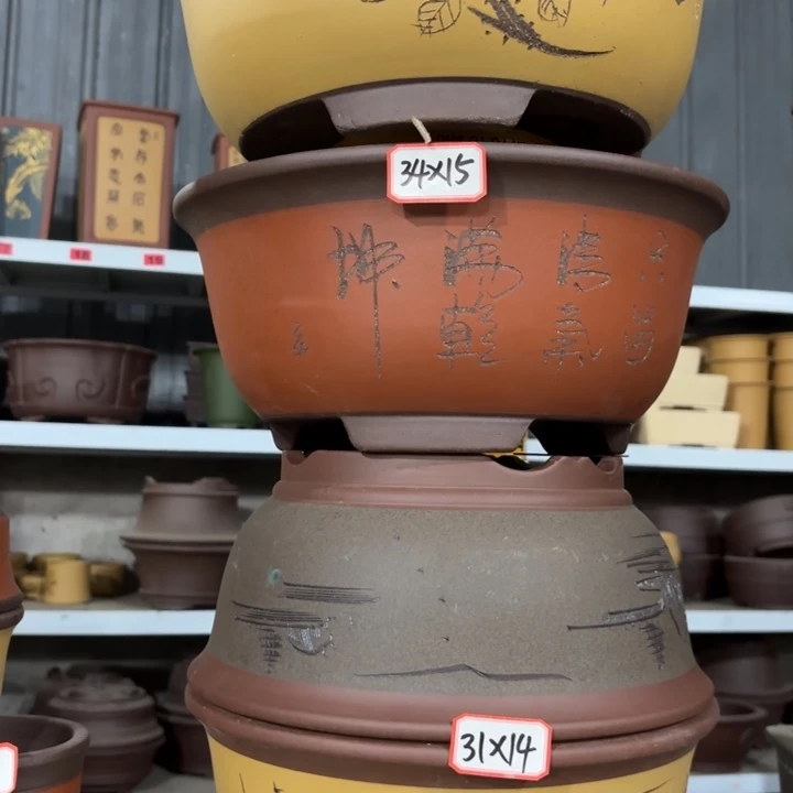 紫砂花盆100-4。