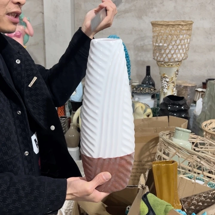 瓶高度38厘米口径6厘米微瑕捡漏针眼