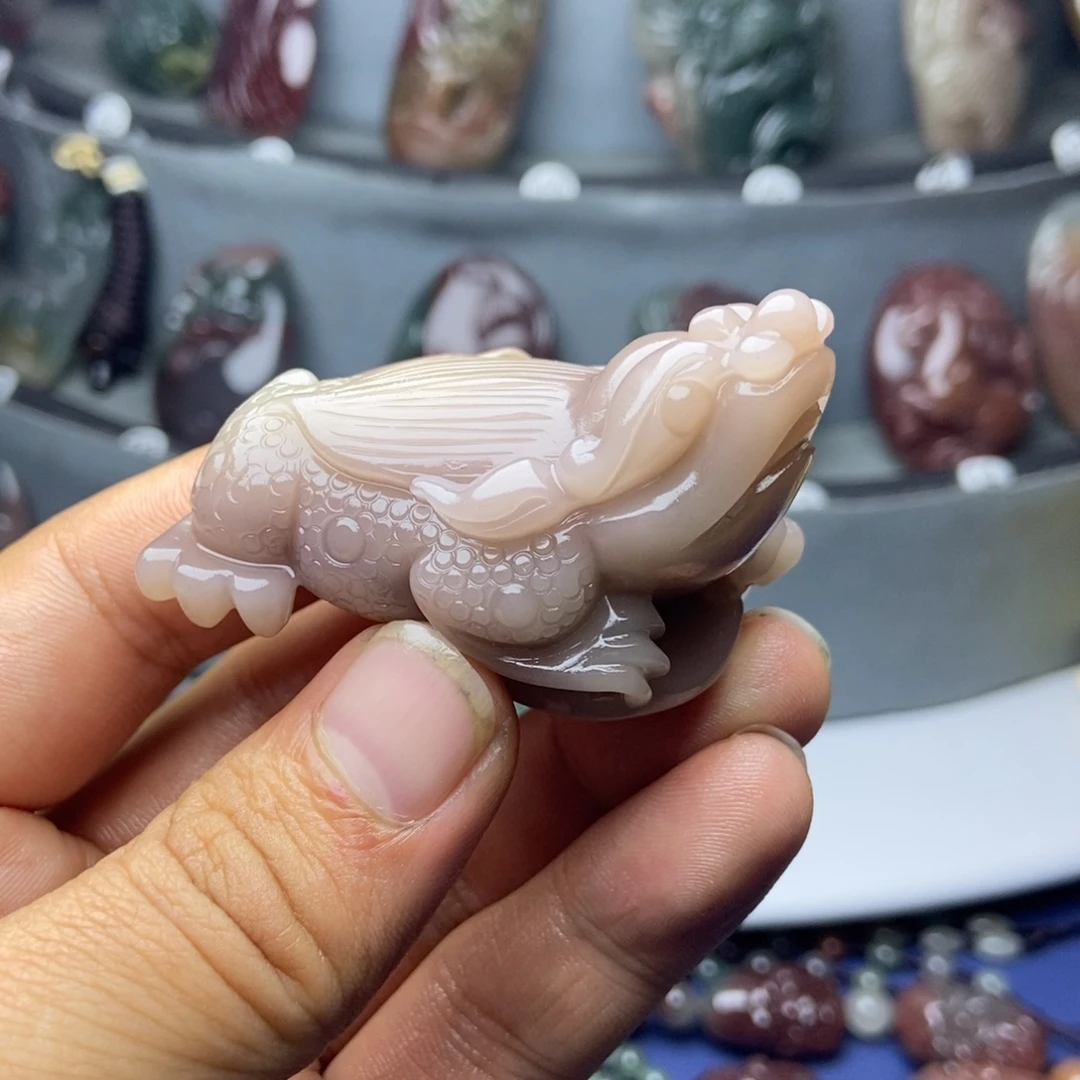 玛瑙/玉髓未镶嵌颈饰