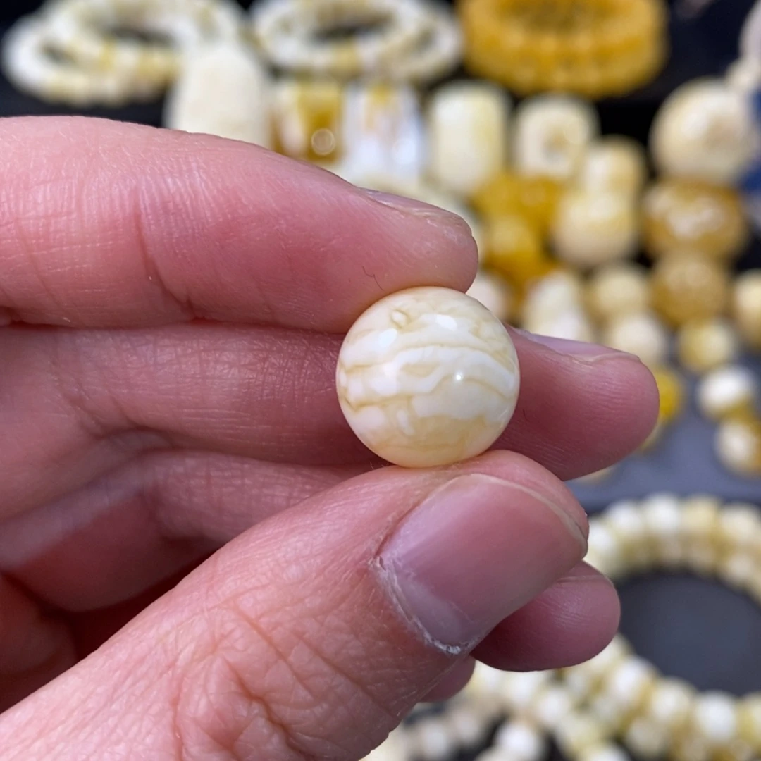 蜜蜡手串未镶嵌H****Y虎皮纹圆珠13mm